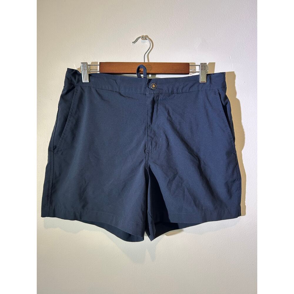 Abercrombie & Fitch shorts mens size M navy blue stretch tech material